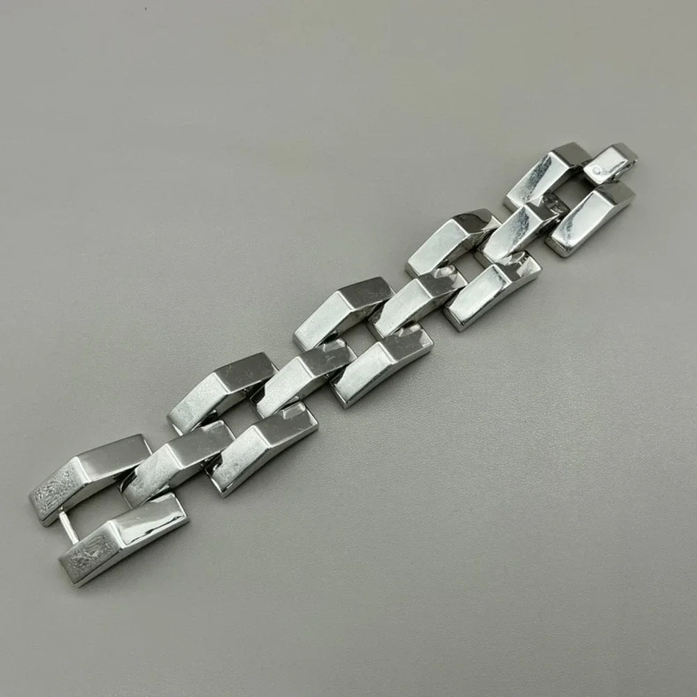 Bracelet Womesn Silver Tone Geometric Link Chunky Statement 7.5 Inch Jewelry